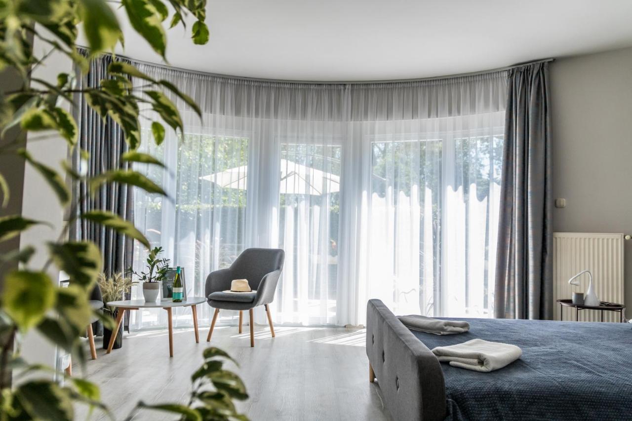 Villa 21 Boutique Rooms Balatonalmadi Luaran gambar