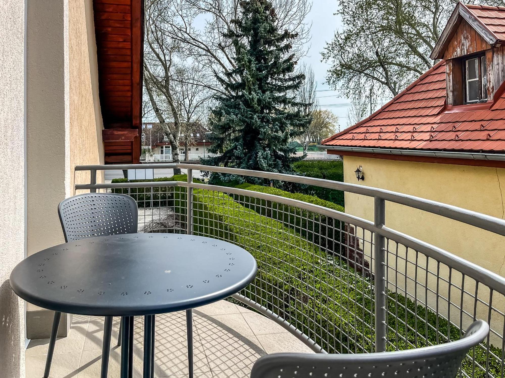 Villa 21 Boutique Rooms Balatonalmadi Luaran gambar